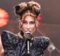 Hande Yener’den Gülşen'e kıyafet göndermesi