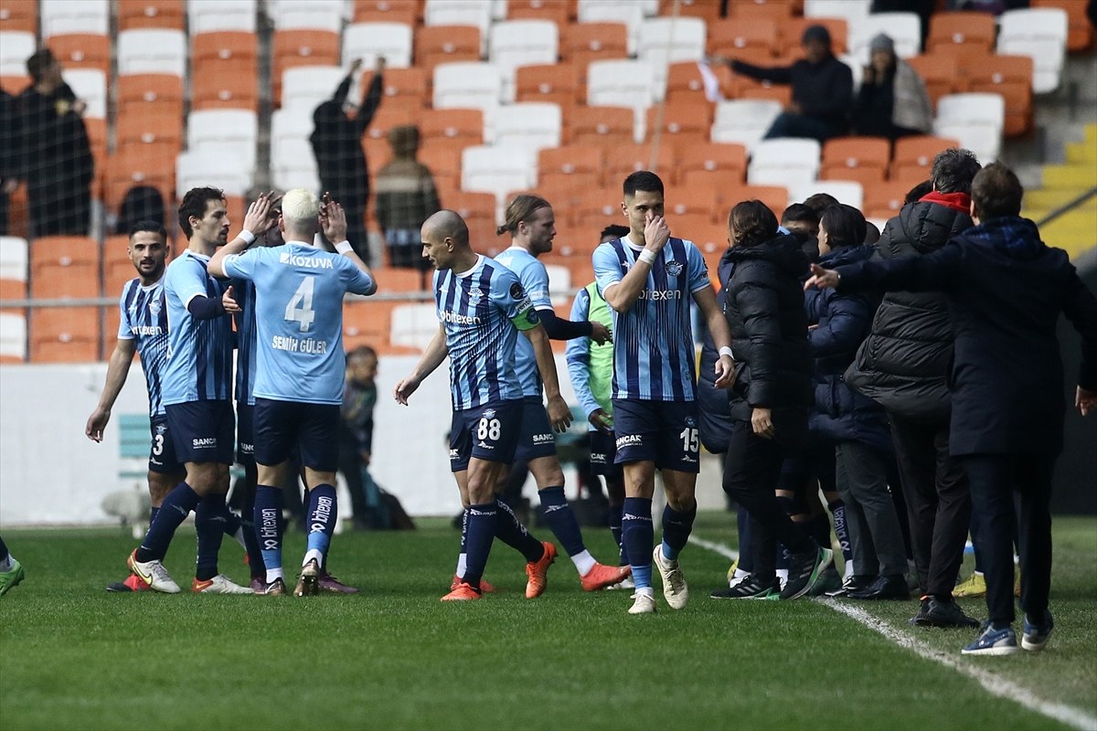 Adana Demirspor Ankarag C N Golle Ge Ti