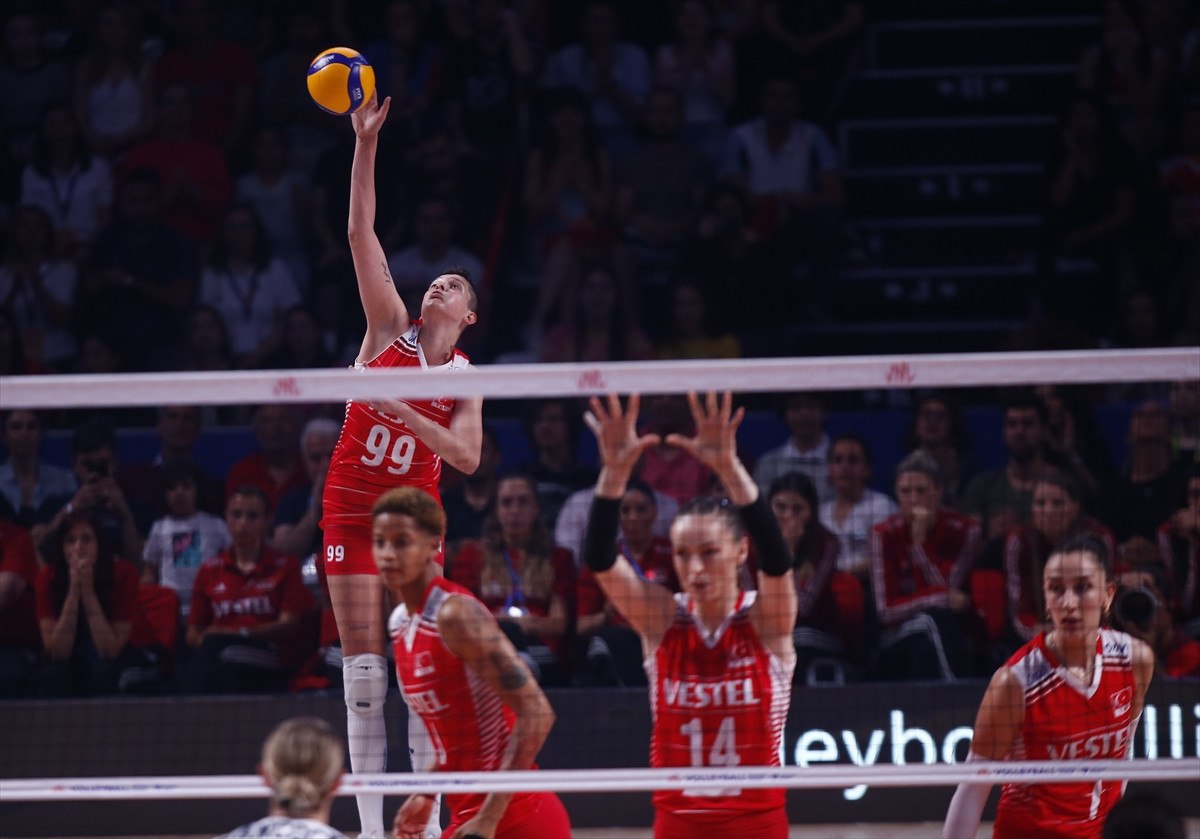 A Milli Kadın Voleybol Takımı ABD ye mağlup oldu