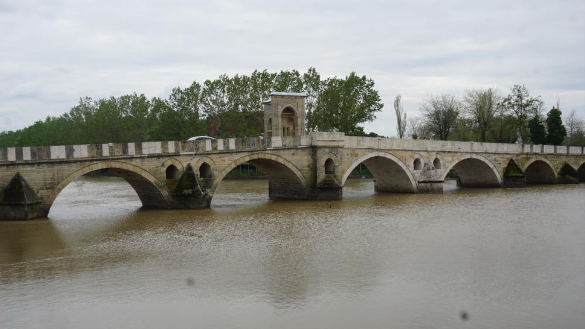 Edirne De Nehirlerin Debisi Artt