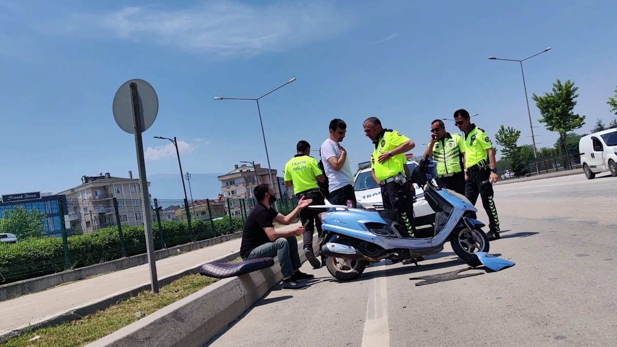 Bursa da polisin durdurduğu sürücü hem alkollü hem ehliyetsiz çıktı