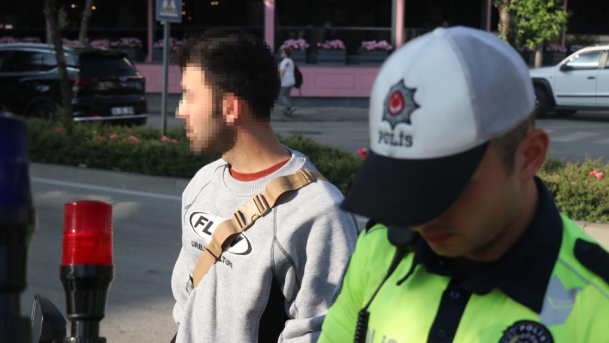 Bolu da polisin dur ihtarına uymayan sürücüye ceza