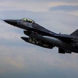 Irak'ın kuzeyine hava harekatı