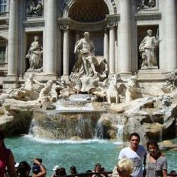 Roma'nın Aşk Çeşmesi kapatıldı