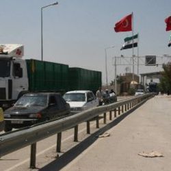 Kilis'te sınırdan geçmeye çalışan 10 kişi yakalandı