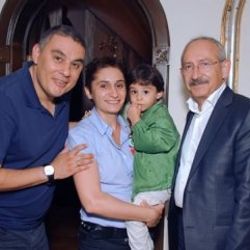 Çocukları Kılıçdaroğlu'na Babalar Günü sürprizi yaptı