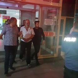 Bilgisayar başında fazla vakit geçiren oğlunu öldürdü