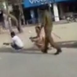 Hint polisi sokağa çıkanlara ilginç bir ceza verdi
