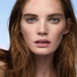 Victoria's Secret meleği koronavirüse yakalandı
