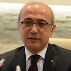 Lütfü Elvan: Demiryollarını özel sektöre açacağız