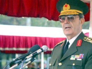 Doğan Güreş kimdir