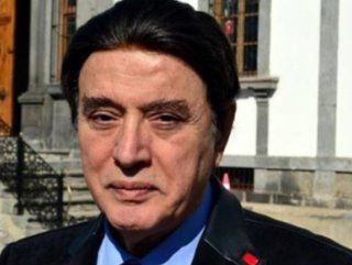 Erol Büyükburç kimdir