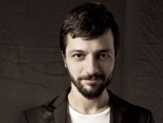 Mehmet Erdem kimdir