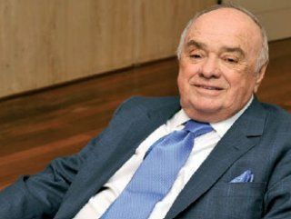 Şarık Tara kimdir