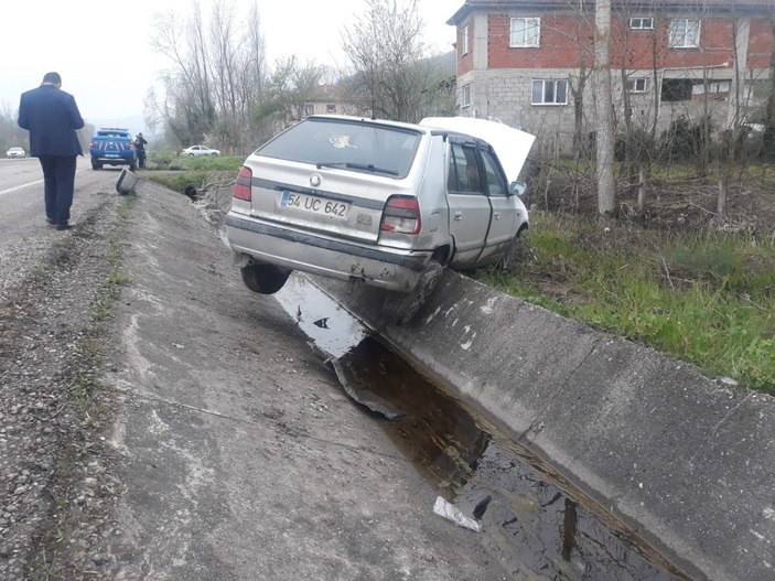 Zonguldak Ta Kontrolden Kan Otomobil Su Kanal Na Girdi