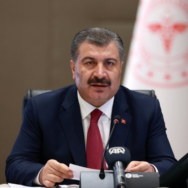 Bakan Koca'dan öğrencilere başarı dileği