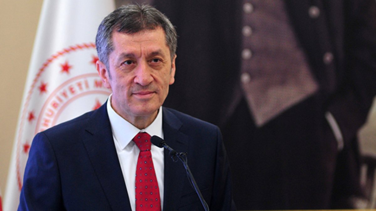 Öğrencilere ücretsiz maske desteği