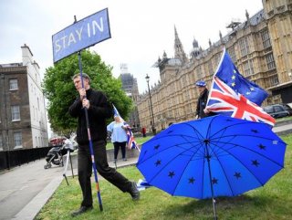 İngiltere'de Brexit'e çözüm yok