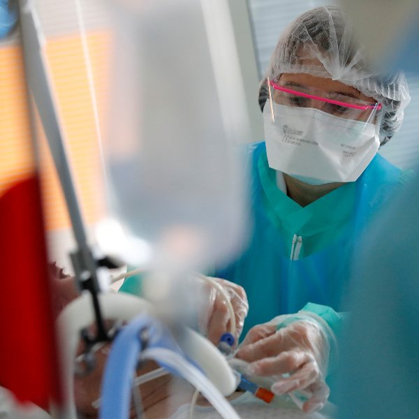 Fransa'da korona kaynaklı can kaybı 26 bin 230 oldu