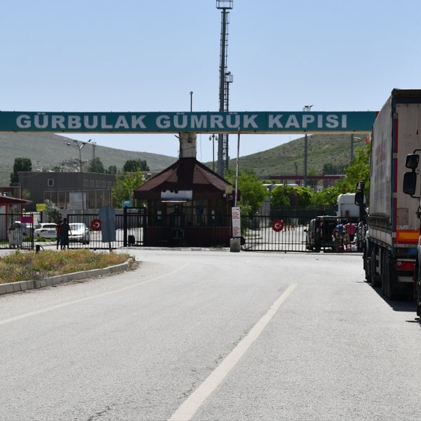 Gürbulak Sınır Kapısı, yük taşımacılığına açıldı