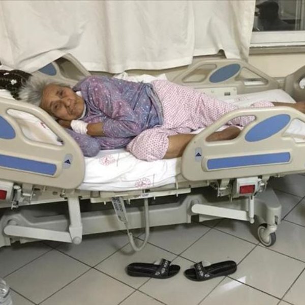 Yeni nesile örnek: Yarım asırlık eşe vefa