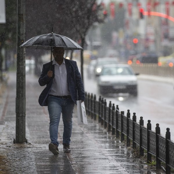 Meteorolojiden 4 il için sağanak uyarısı