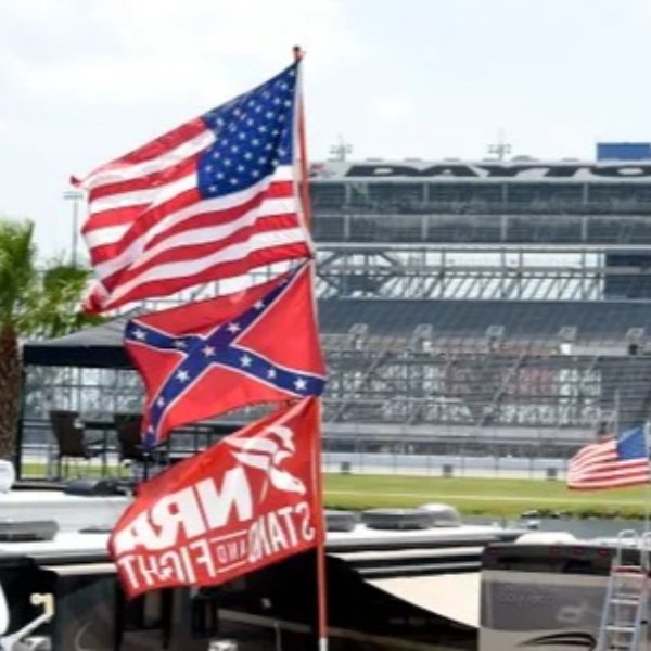 Nascar, yarışlarda Konfederasyon bayrağını yasakladı