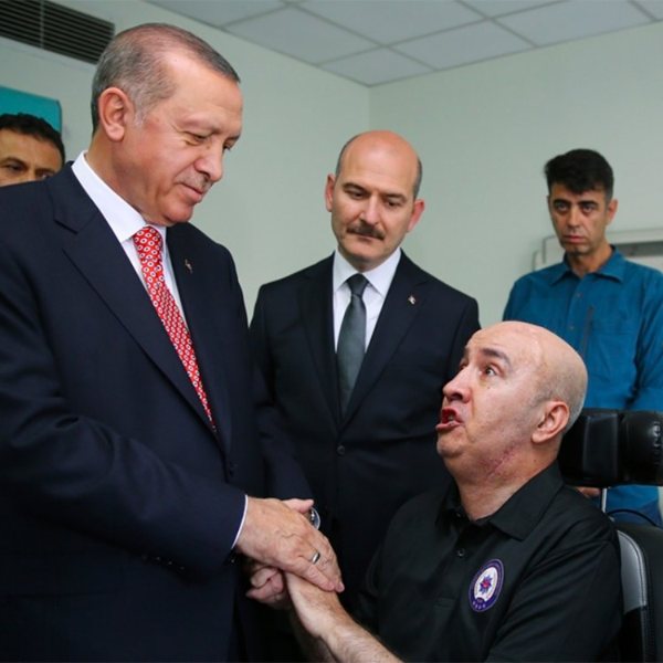 Bakan Soylu'dan, Turgut Aslan paylaşımı: Kahramanımızsın