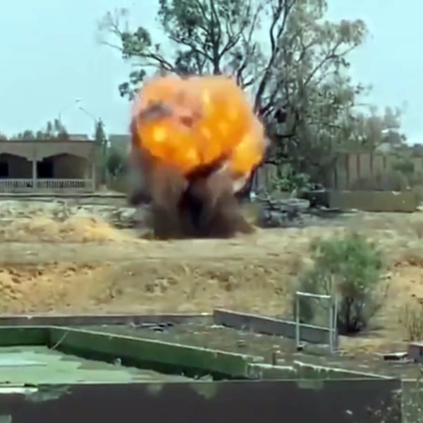 Libya'da 12 mühimmat imha edildi