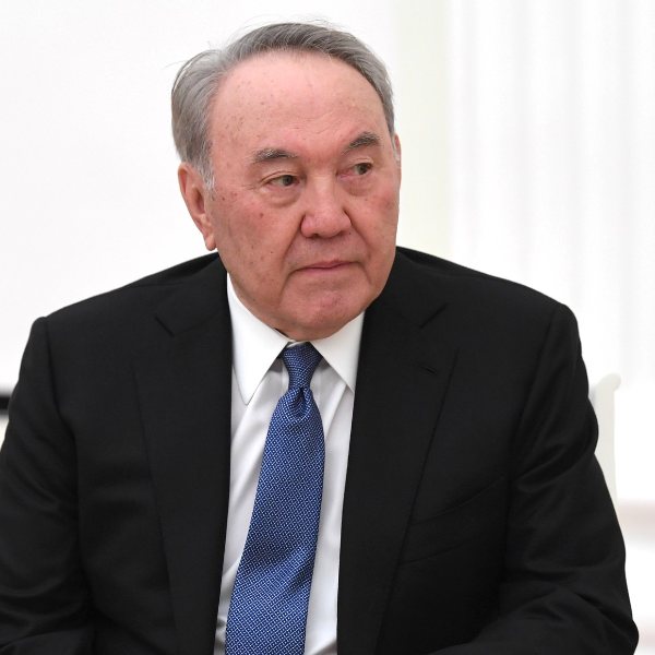 Nursultan Nazarbayev koronavirüse yakalandı