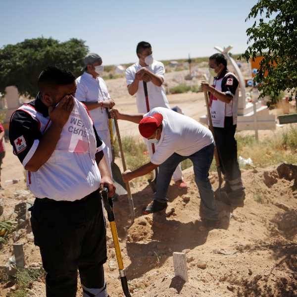 Meksika'da koronavirüs kaynaklı 667 ölüm