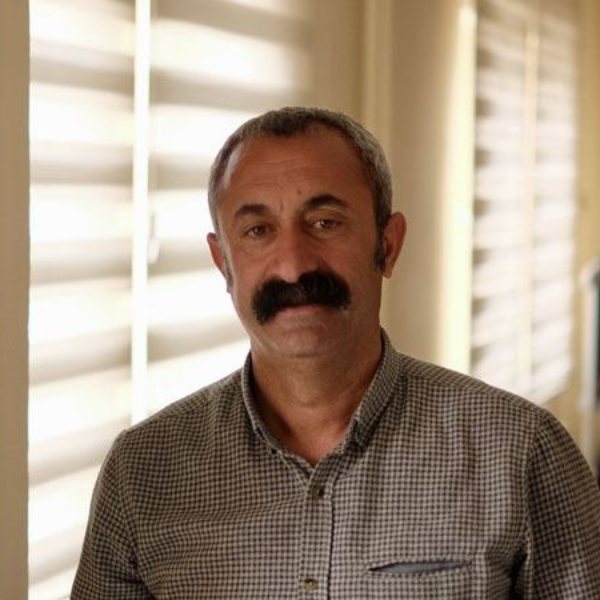 Komünist başkanla teması olan 4 başkana karantina