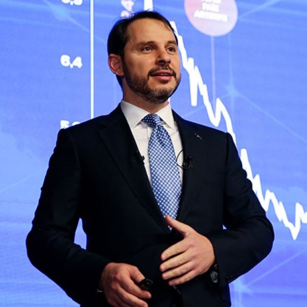 Albayrak'tan, Satın Alma Yöneticileri Endeksi paylaşımı