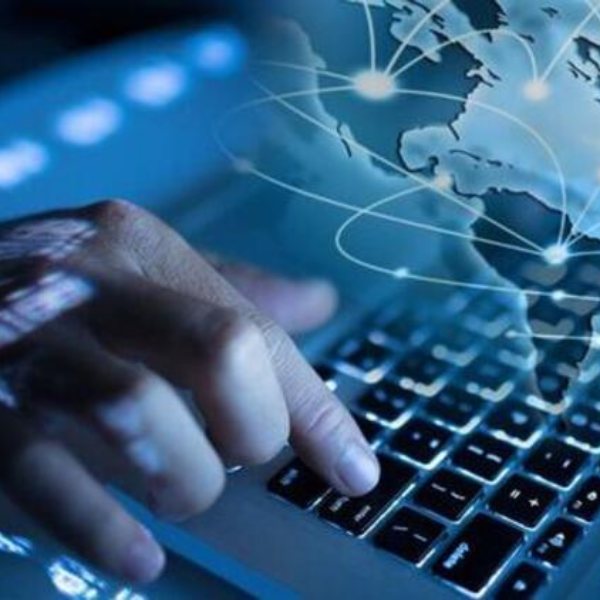Almanya'da internet suçlarına ağır cezalar yolda