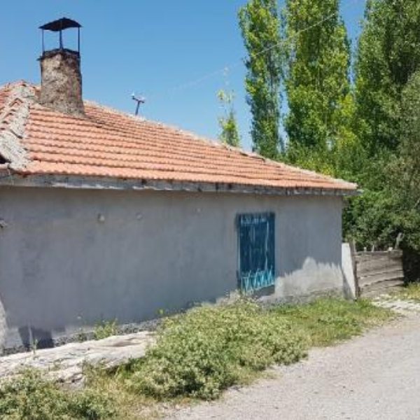 Kayseri'de 3 haftalık bebeğini öldüren kadın tutuklandı