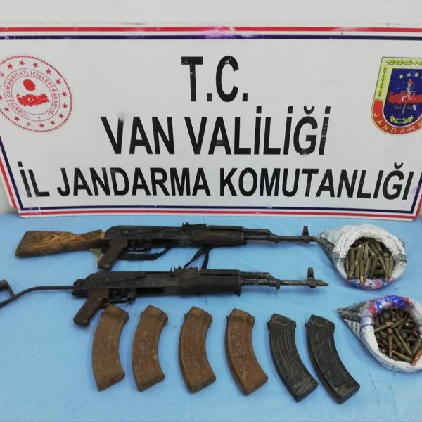 Van'da PKK'lı teröristlere ait silah ele geçirildi