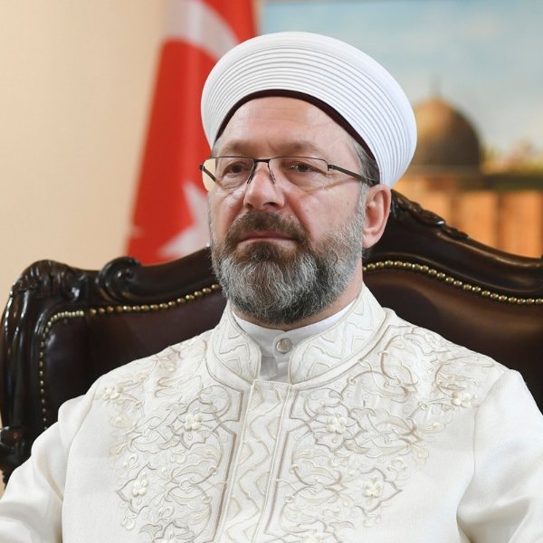 Ali Erbaş'tan müftülüklere koronavirüs talimatı