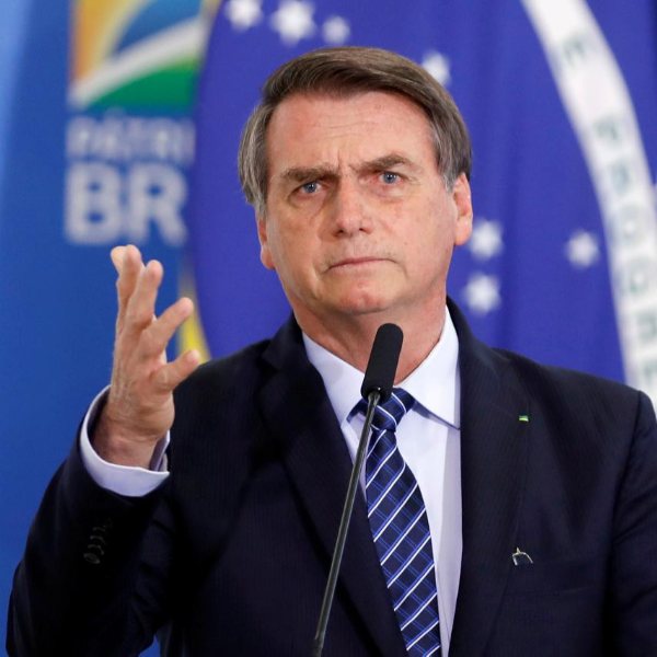Bolsonaro, yerli halk için korona yardımını veto etti