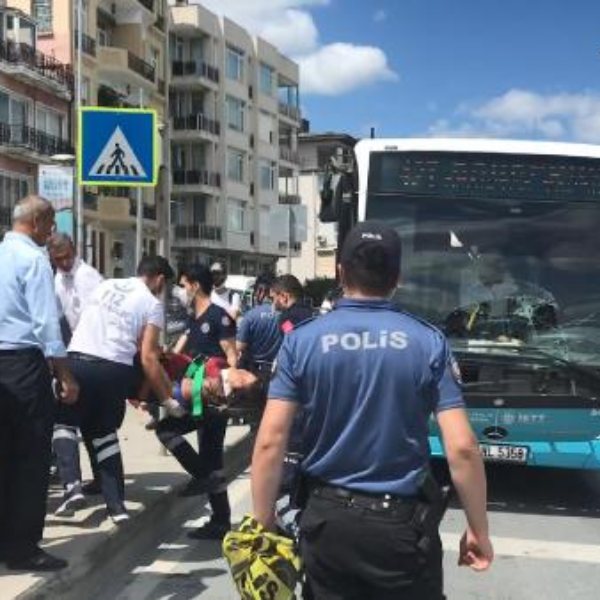 Beşiktaş'ta halk otobüsü, yayaya çarptı
