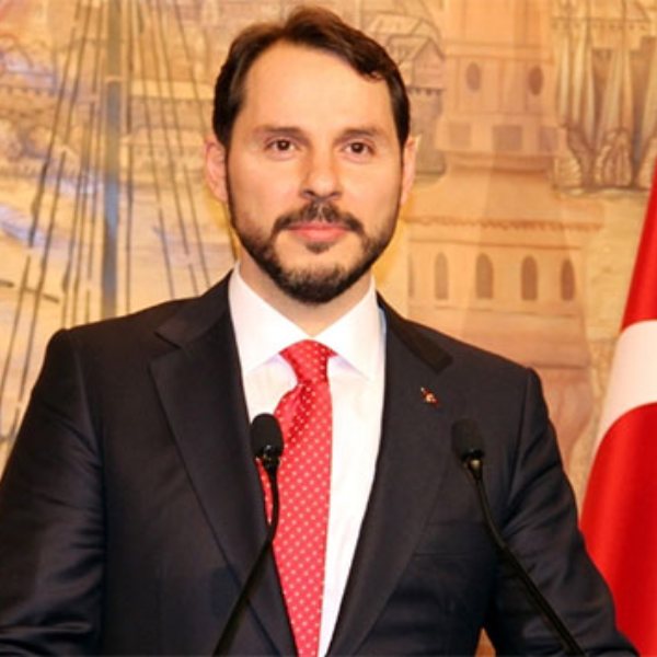 Berat Albayrak, 15 Temmuz şehitlerini andı