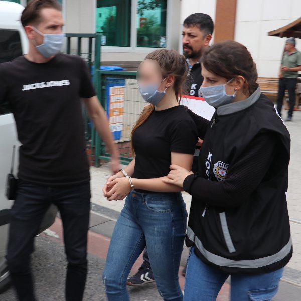 Kocaeli'de, para için yaşlı adamı öldürdüler
