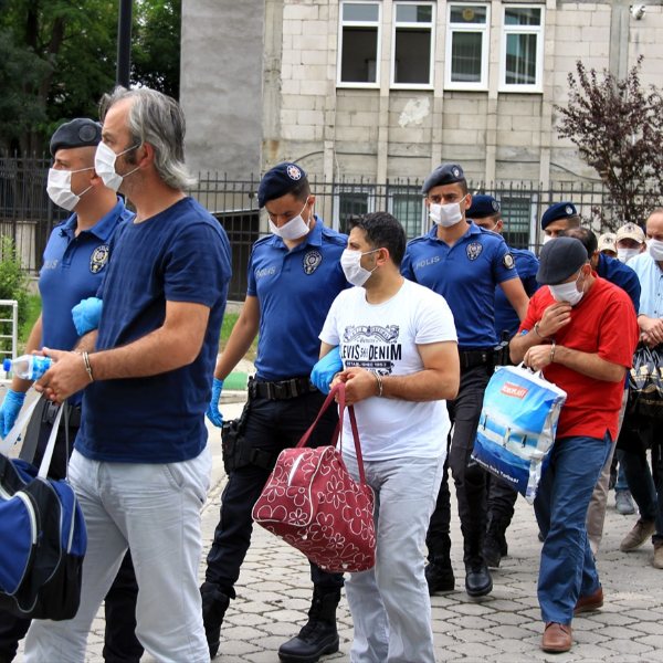Samsun'da FETÖ operasyonu: 38 gözaltı