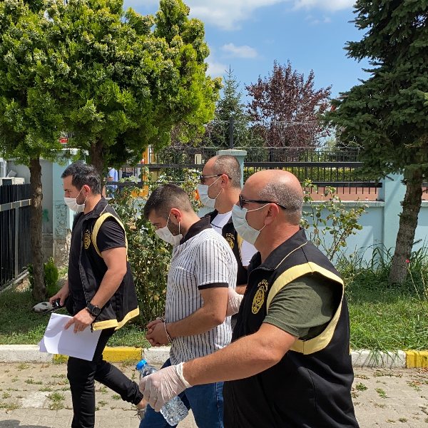 Düzce'de sevgilisini öldürmeye çalışan şahıs yakalandı