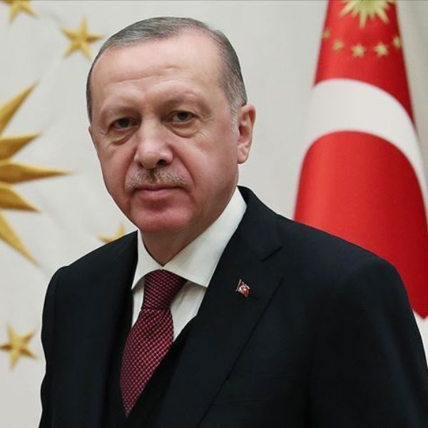 Cumhurbaşkanı Erdoğan liderlerle bayramlaştı