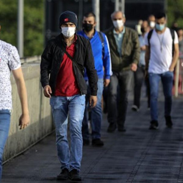 Kars'ta maske takmak zorunlu hale getirildi
