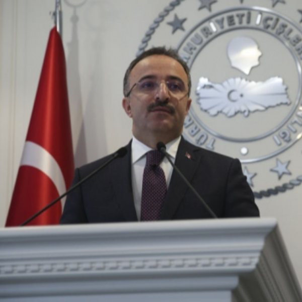 İçişleri Bakan Yardımcısı sahte belgelerle ilgili uyardı
