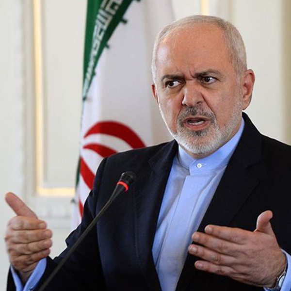 Zarif: ABD ve İsrail'in nükleer silahları tehdit ediyor
