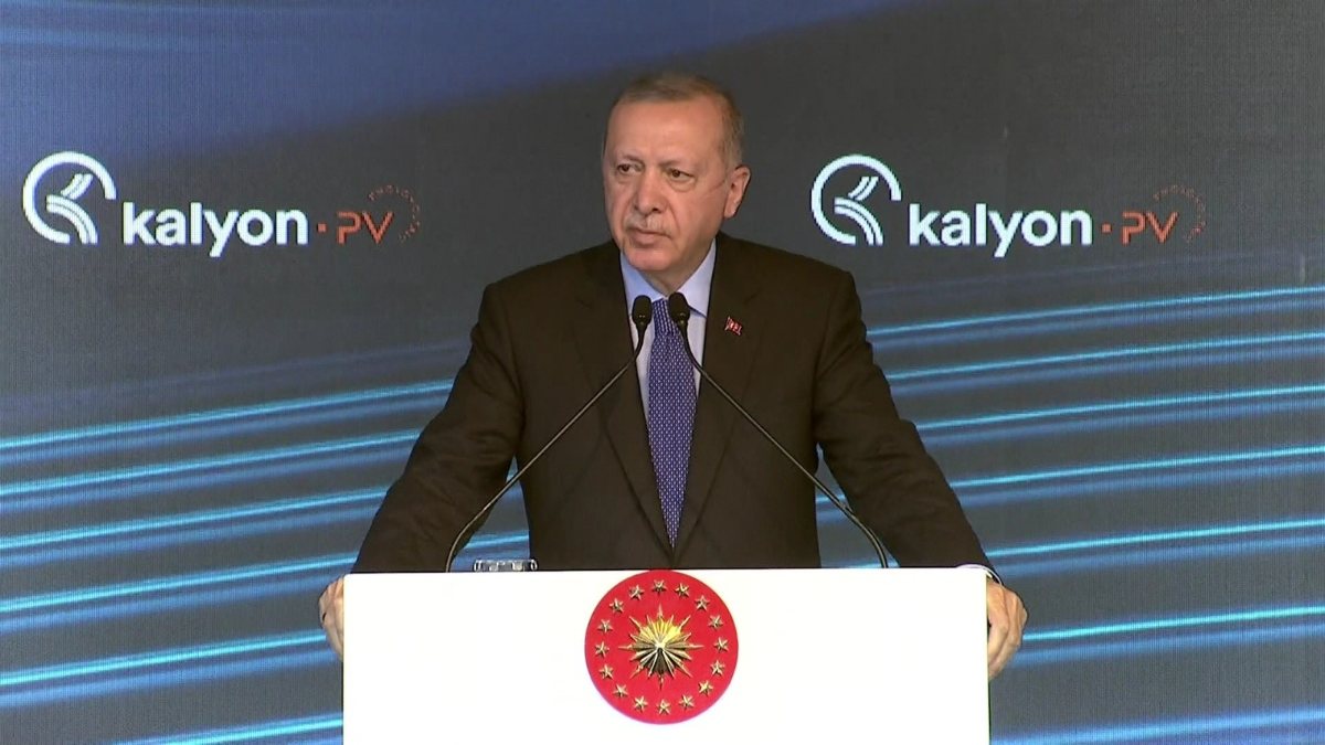 Erdoğan, Kalyon Güneş Teknolojileri Fabrikası'nın açılış töreninde