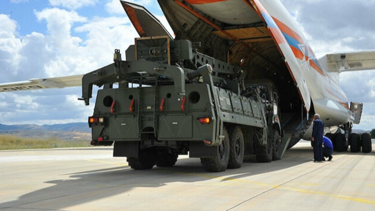 Rusya: Türkiye ile S-400 sevkiyatı için ikinci anlaşma imzalandı