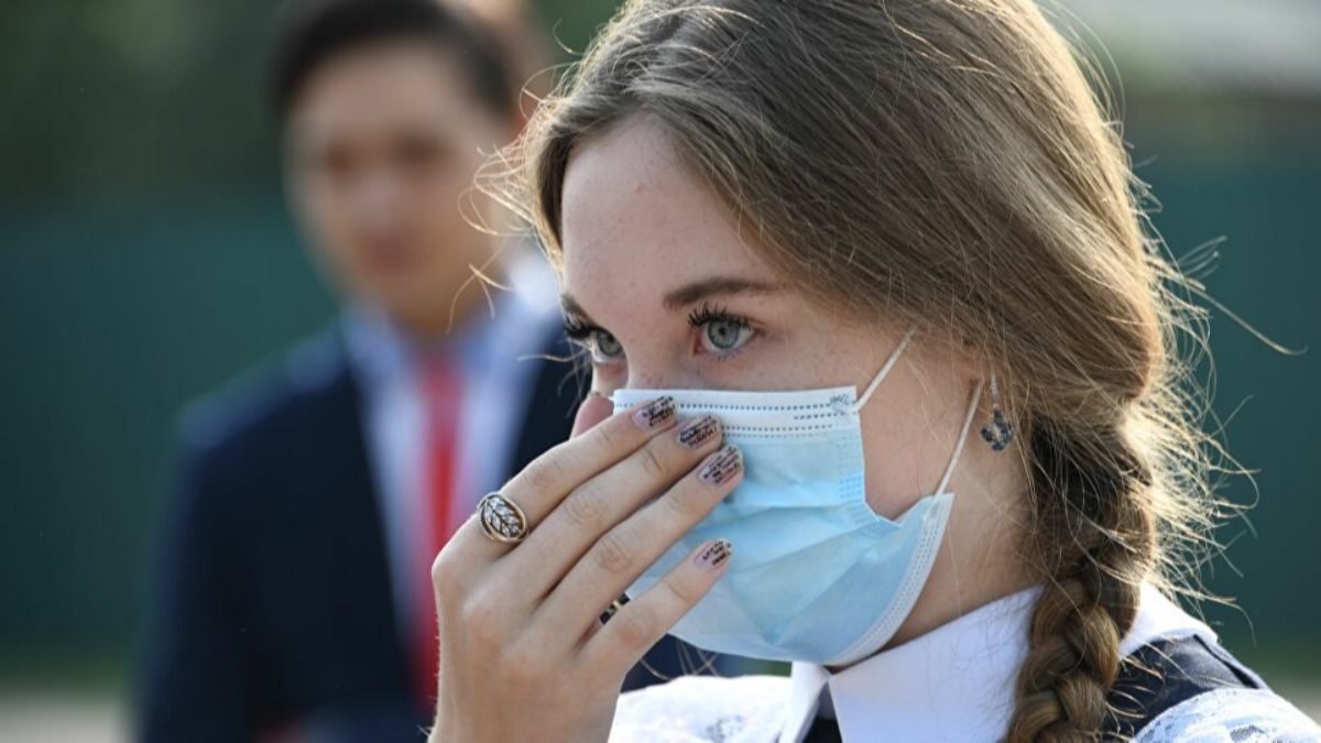 Rusya’da son 24 saatte 5 bin 99 yeni koronavirüs vakası tespit edildi